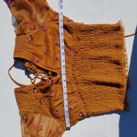 Anthro Floral Embroidered Top Small - Picture 15 of 16